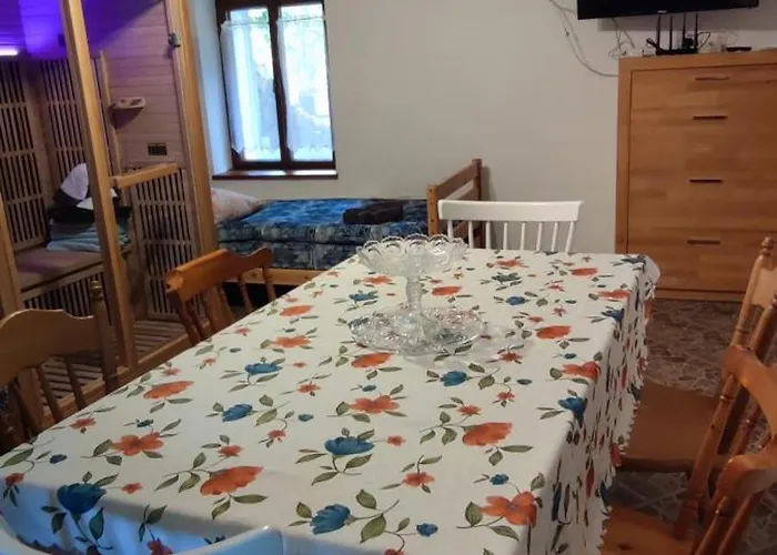 Chalupa U Kolcavy